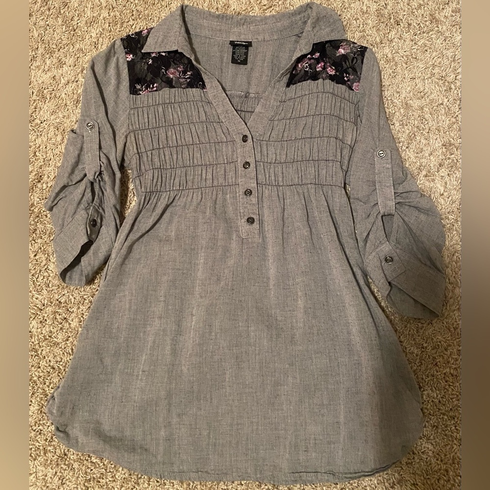 Vanity Top—Size medium